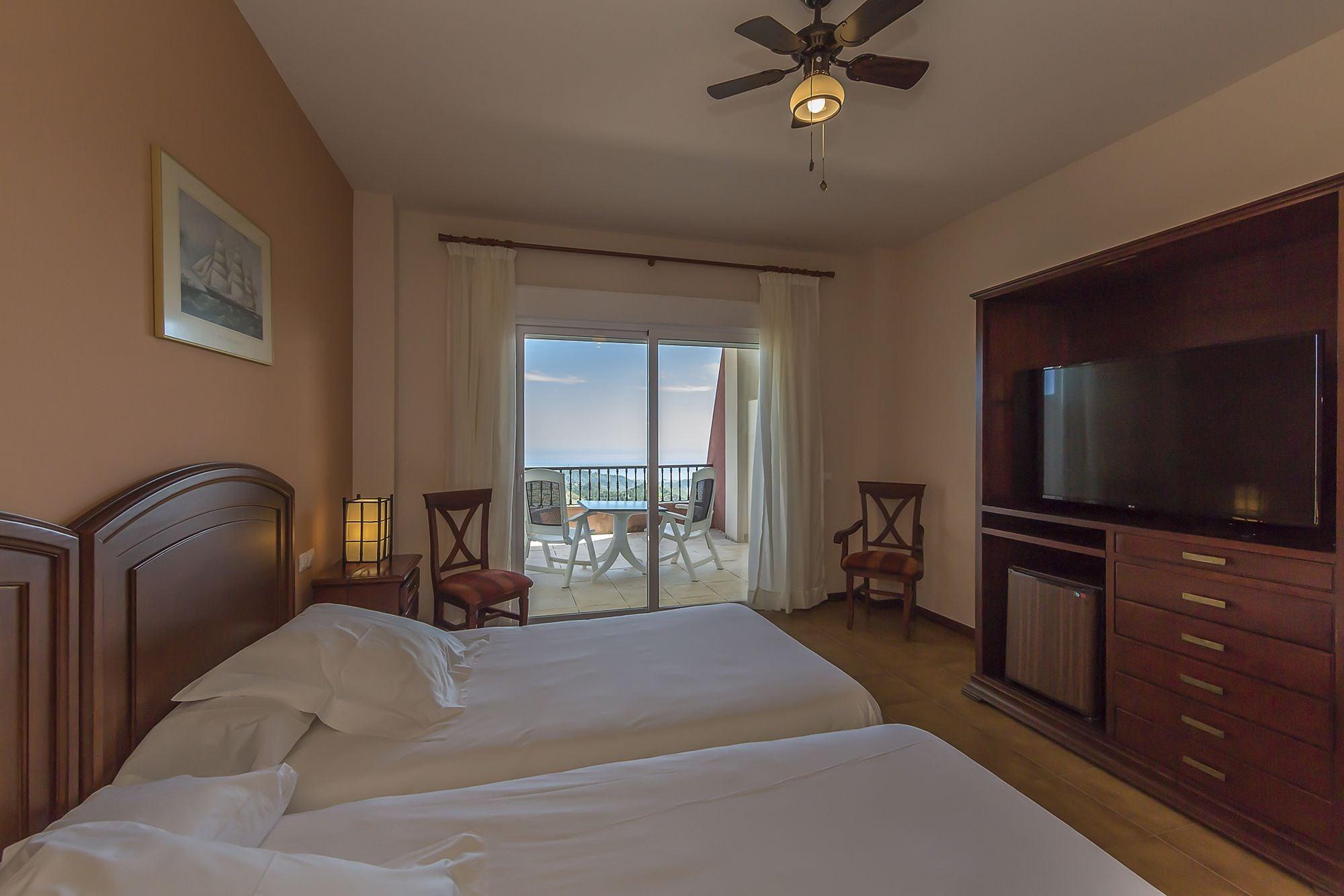 Hotel Spa Marbella Hills Охен Экстерьер фото